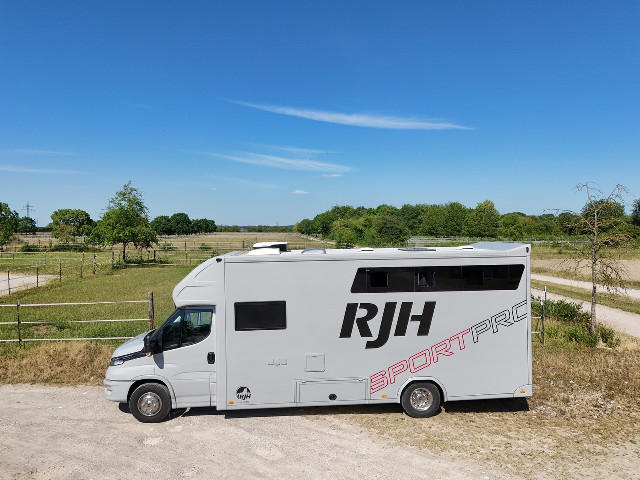 Pferdetransporter Iveco Daily