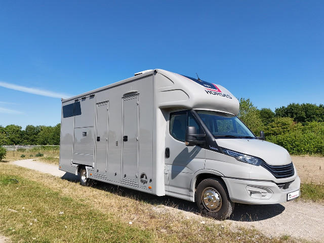 Pferdetransporter Iveco Daily