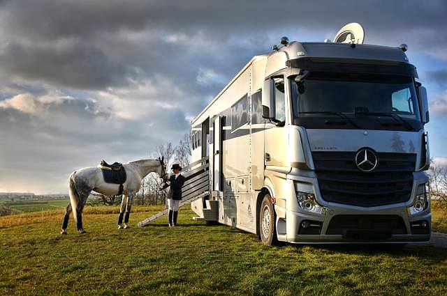 RJH-Pferdetransporter Luxusklasse