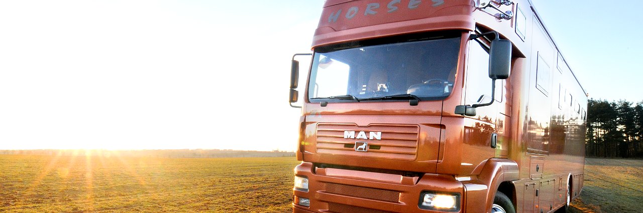 RJH Pferdetransporter Luxusklasse